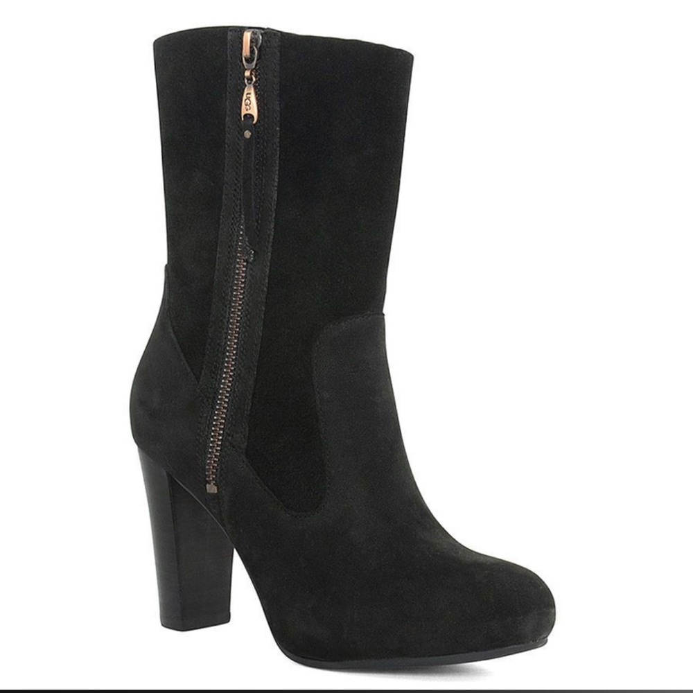 UGG -Athena booties -size 9